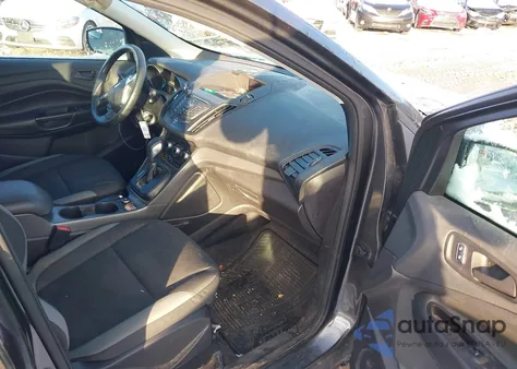 2016 Ford Escape S из США, поврежденный, VIN 1FMCU0F73GUA50380